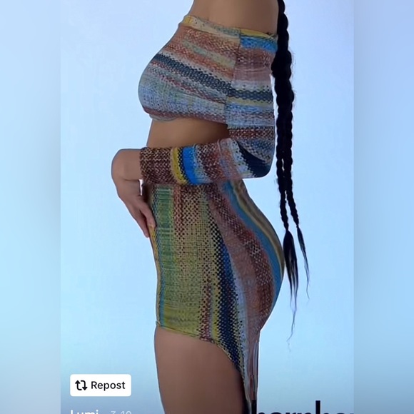 Top & Skirt set - Picture 2 of 4